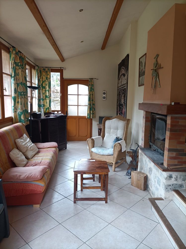 Jolie maison au calme dans l'arrière pays niçois