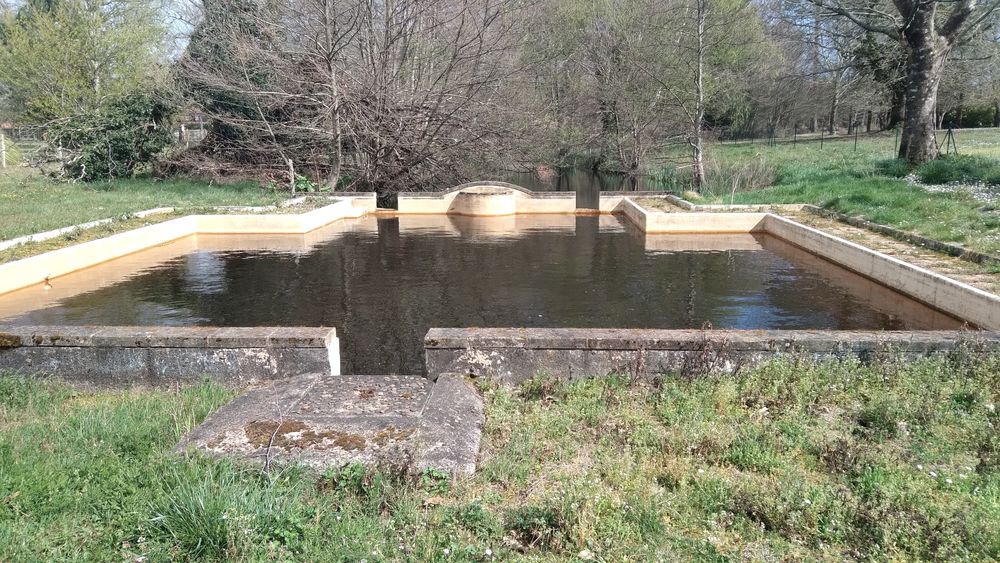 belle landaise sur 23000 m2 2 km lac parentis
