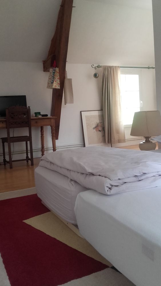 MAISON AVEC JARDIN CLOTURE SECTEUR CHAVANGES (10330)