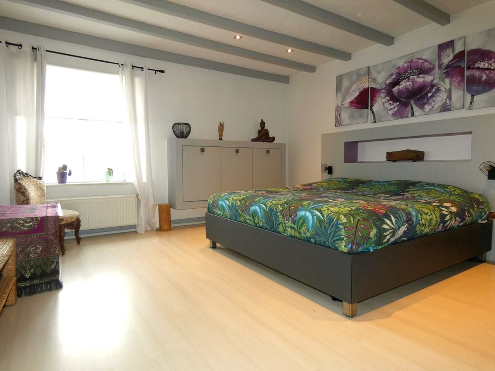 MAISON 230m2 - 3 chambres + loft - jardin 500m2 -