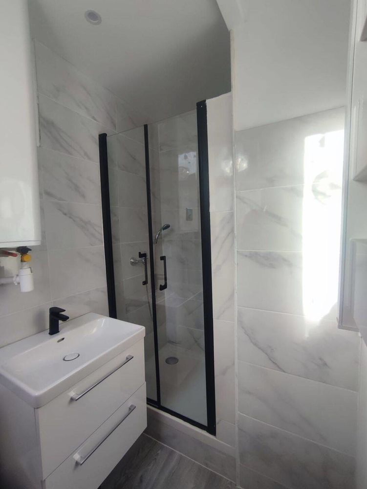Studio rénové de 23 m² avec balcon proche Paris