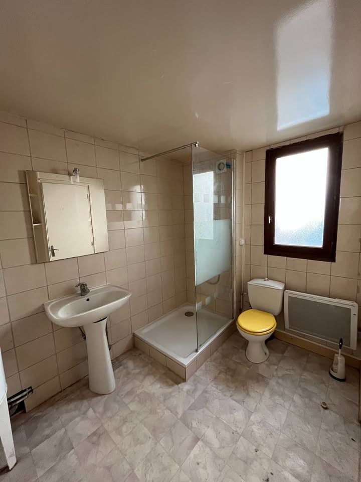 Appartement meublé avec cour et jardinet