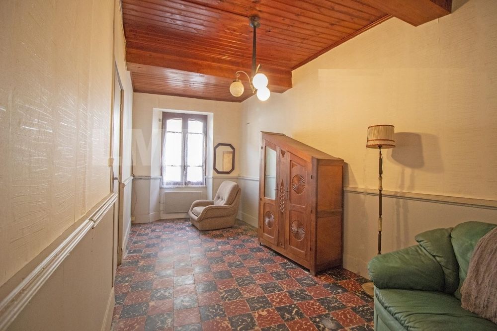 Maison de village à BOURRET