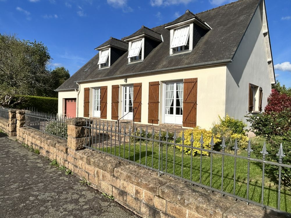 Belle maison dans le bourg