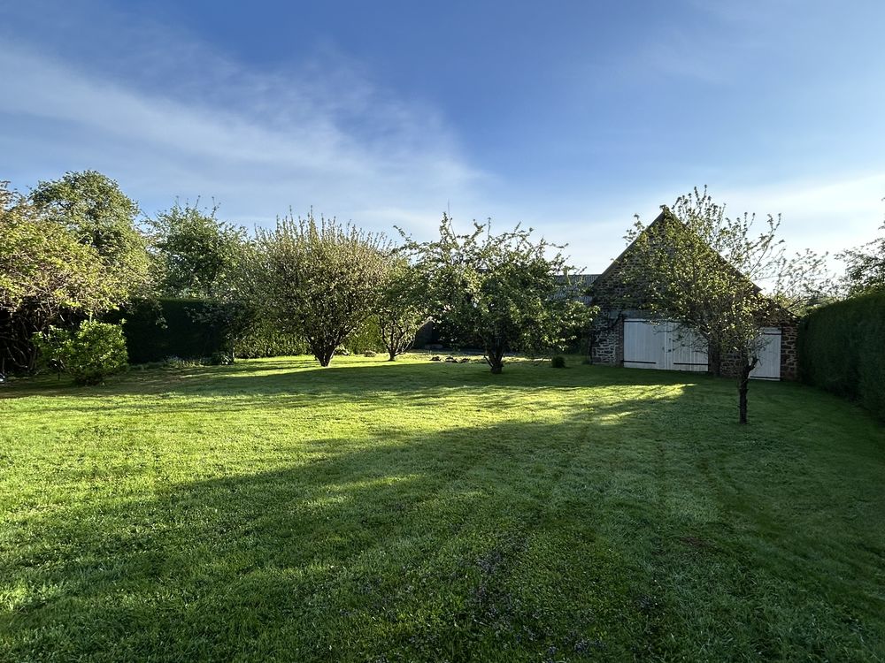 Belle maison dans le bourg