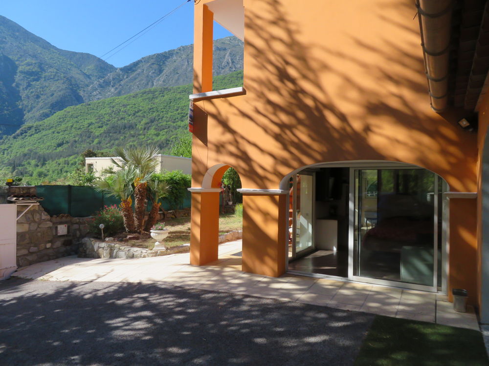 Maison individuelle de caractère - 140 m2 - 6 pièces
