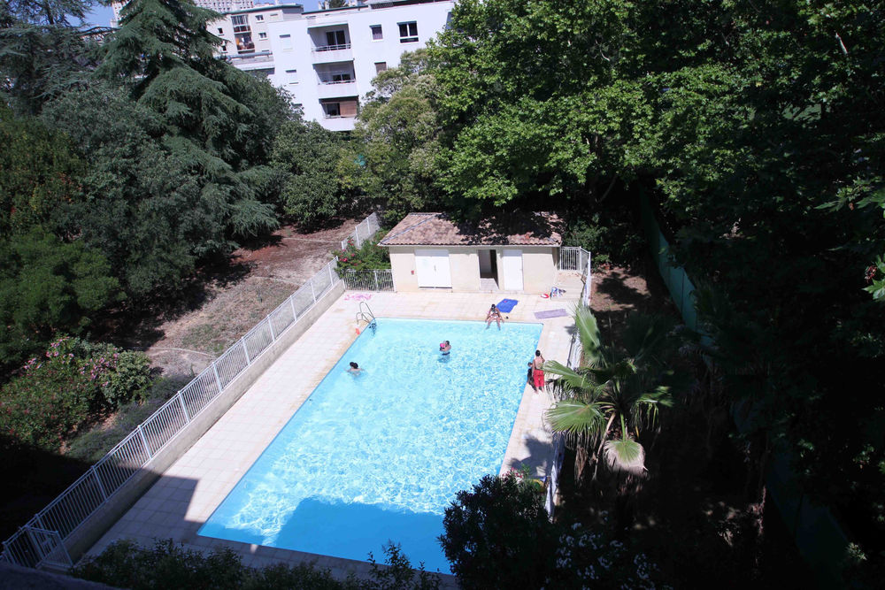 Montpellier ? T3 de 63 m² avec 40 m² de terrasses, piscine,