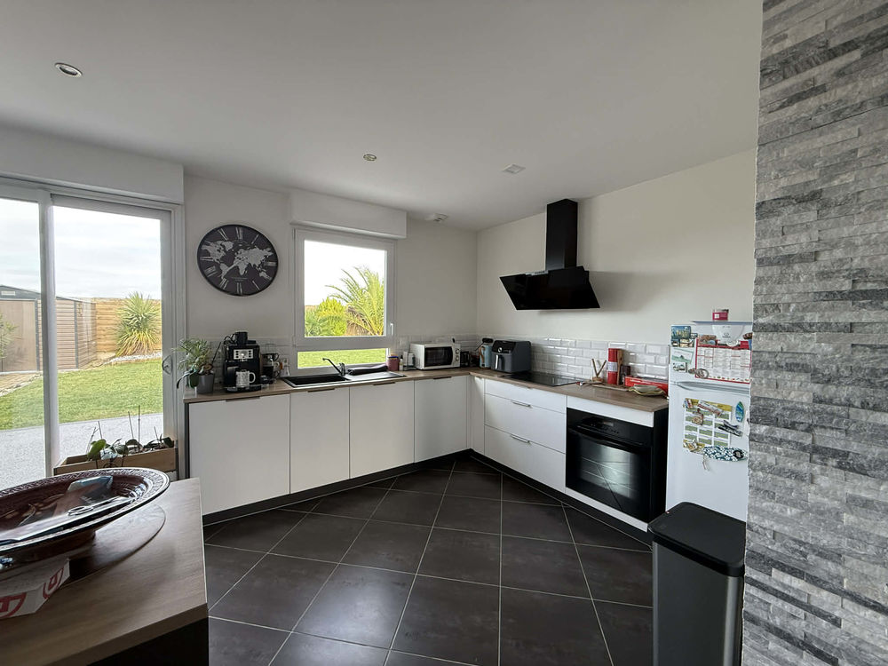 MAISON plain pied TONNAY-CHARENTE