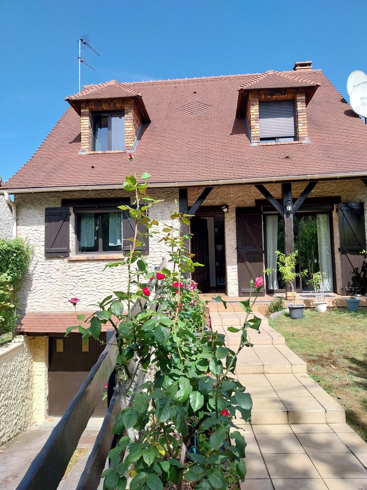 Maison 127m2, véranda, terrasse, piscine, sous-sol total