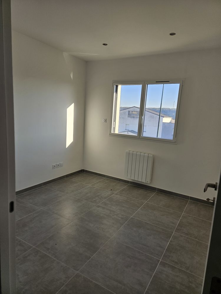 LOCAL F3, IDEAL BUREAUX, RESERVE AUX PROFESSIONNELS
