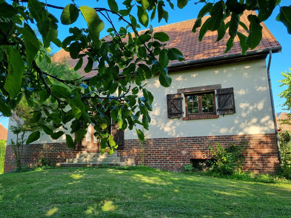 ensemble immobilier à 28 km d'Amiens