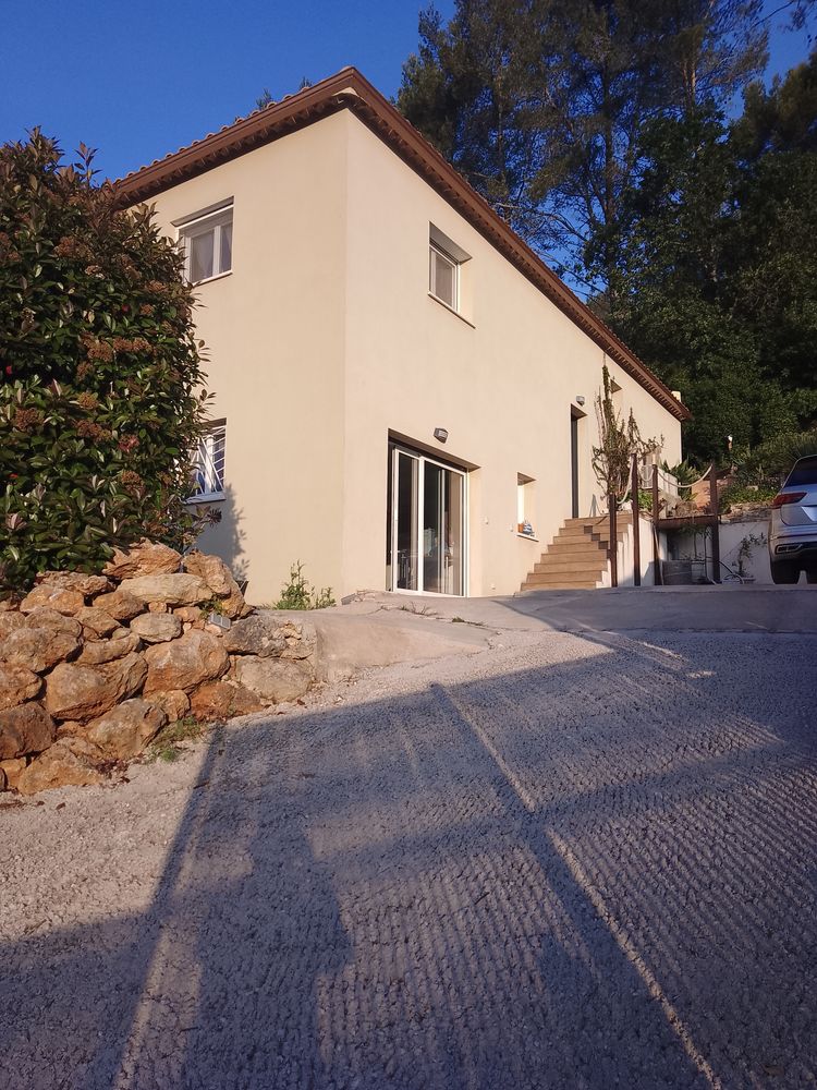 Villa T4 au calme entre forêt et ville