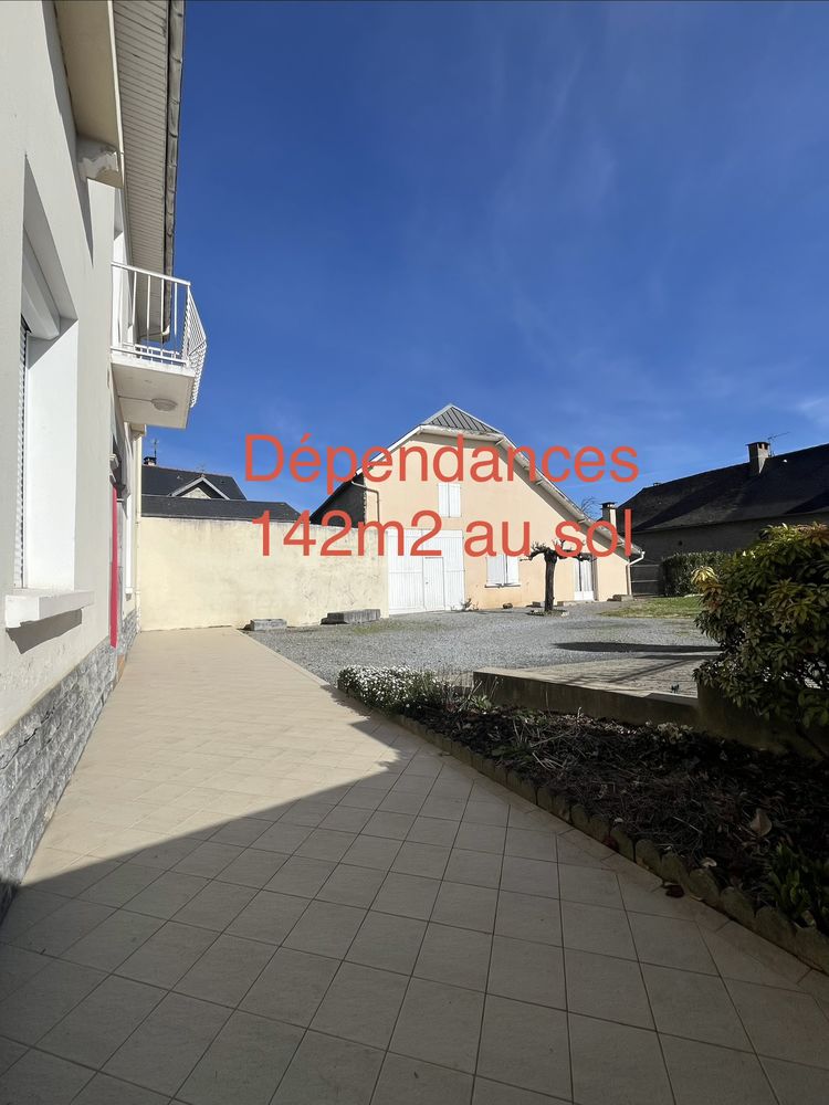 grande maison 161 m² 6 pièces et une dépendance