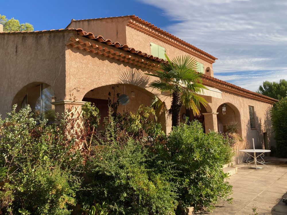 Villa à Saint Raphael avec piscine et sans vis à vis