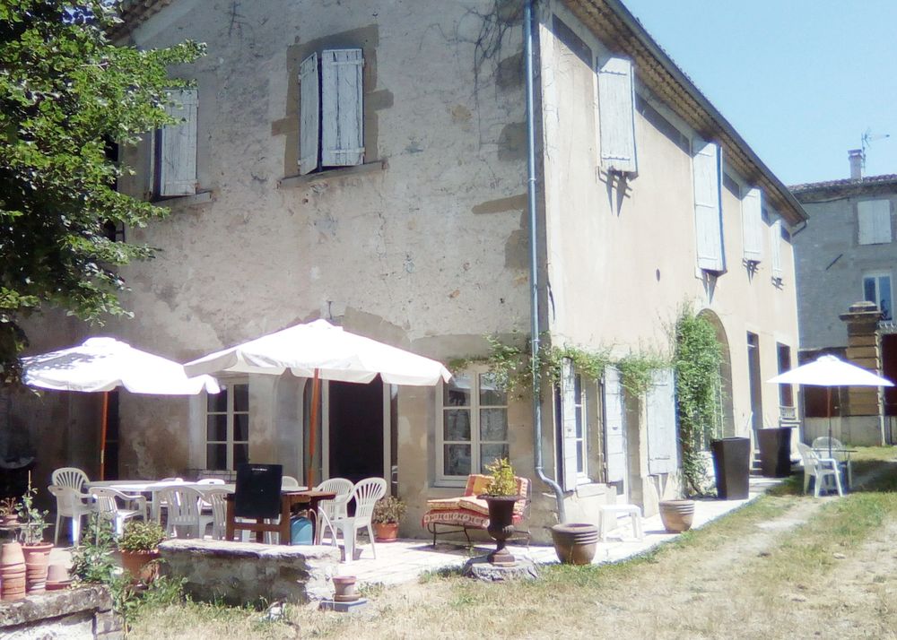 Maison de Maître meublée de 300m2