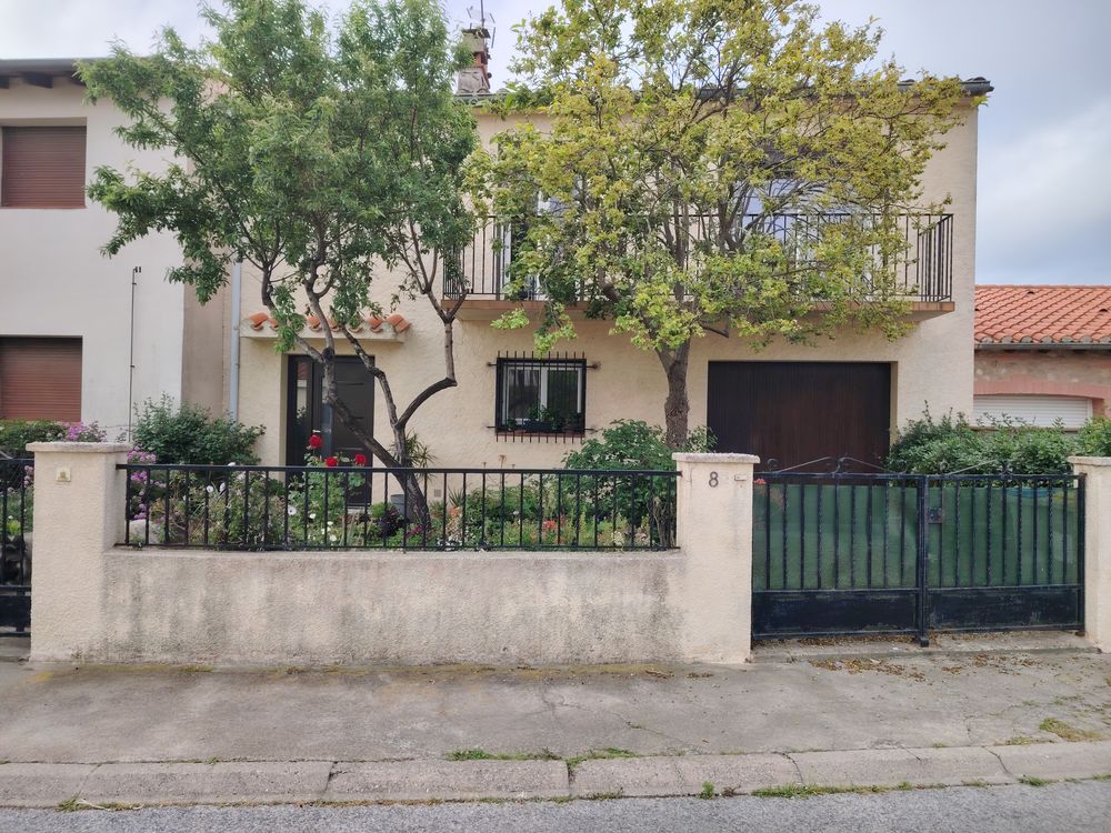 Maison quartier calme de saint Cyprien village