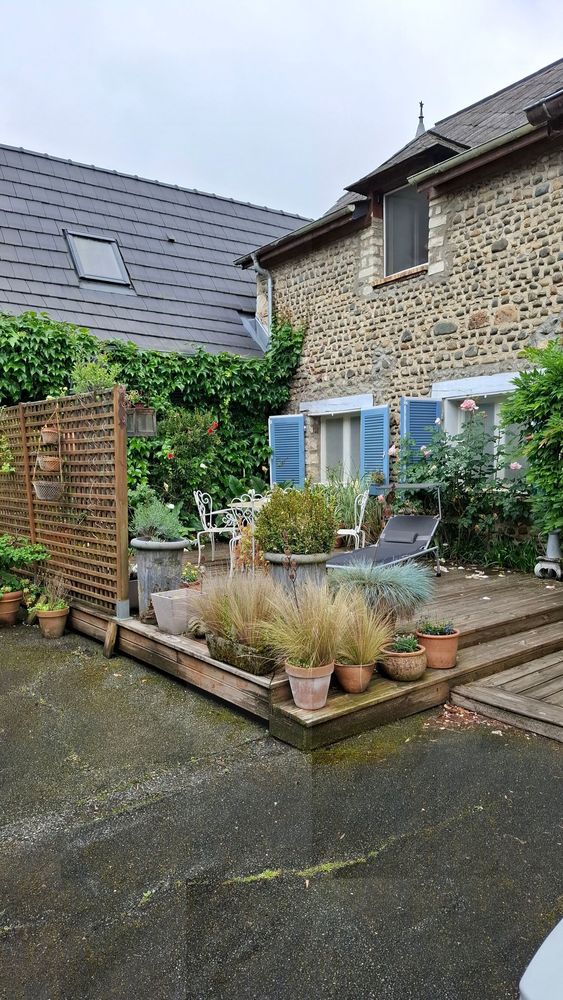 Maison MONEIN dpt 64 130m2 et dépendances aménageables
