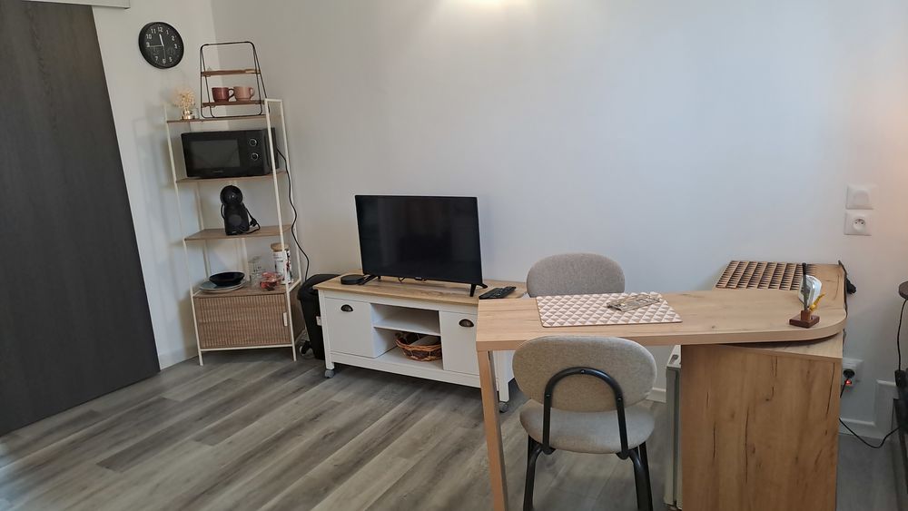 Chambre indépendante au calme .Proche CHU Brabois