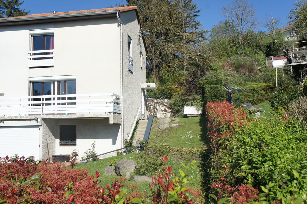 Maison ROCHE LA MOLIERE