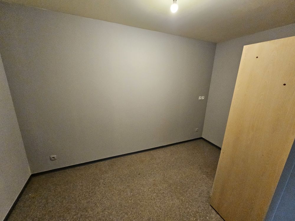 STUDIO NANCY CENTRE AVEC KITCHENETTE