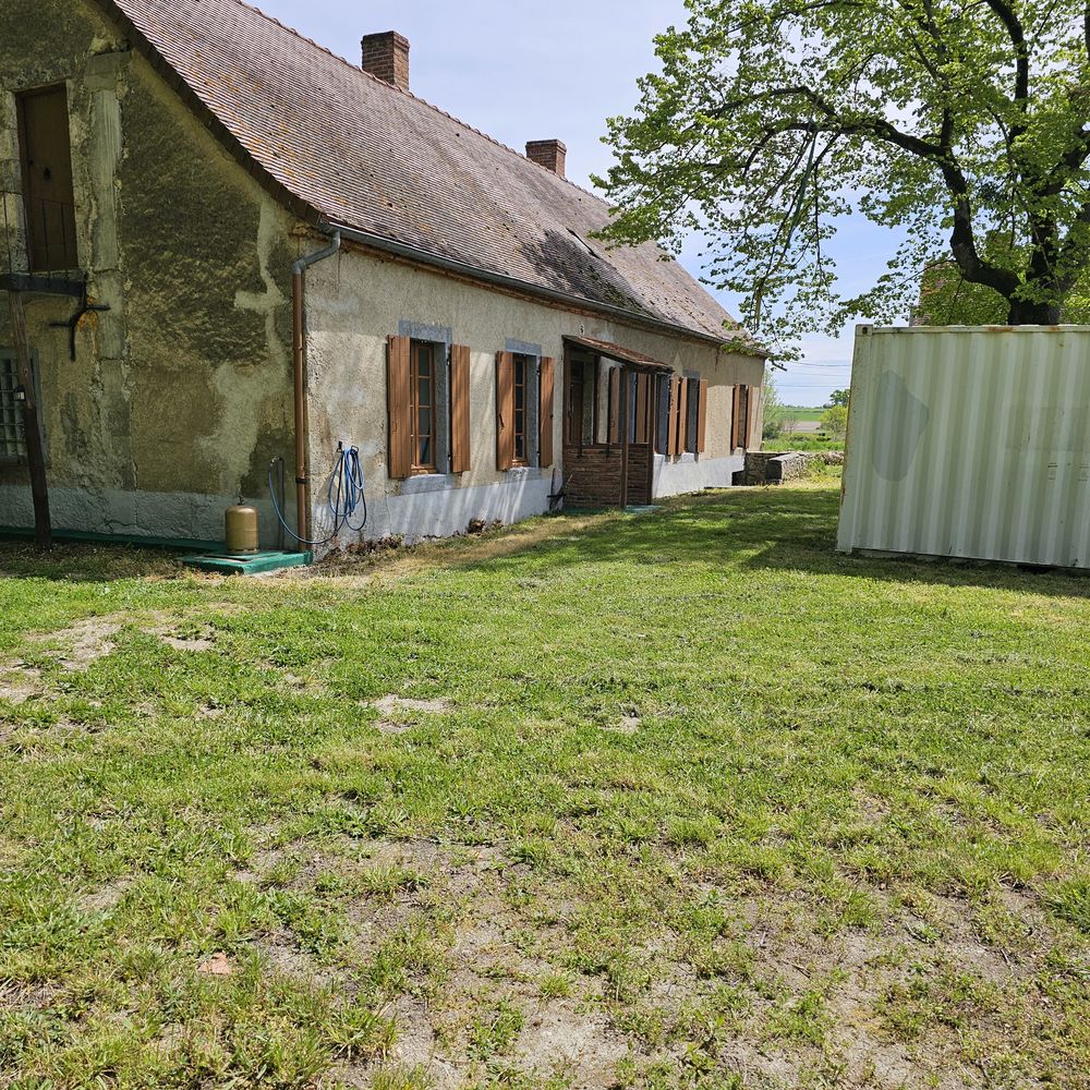 FERME RENOVEE AVEC POTENTIEL