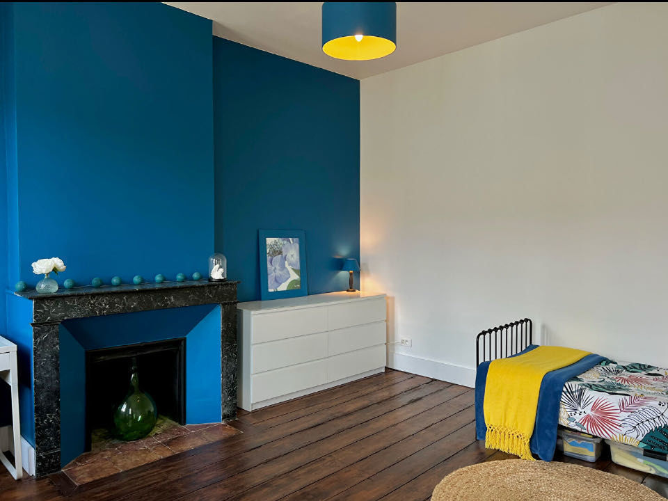 Av maison en pierre