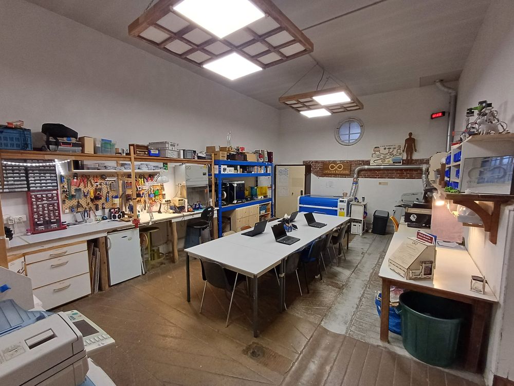 Atelier / local artisanal 270 m² ? accès camion ? Rouen