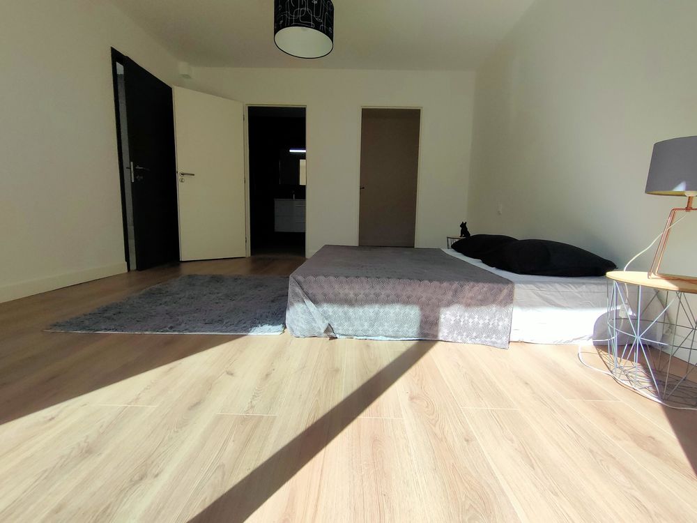 VILLA NEUVE RT 2020 DPE A JAMAIS HABITEE COEUR SATHONAY VILL