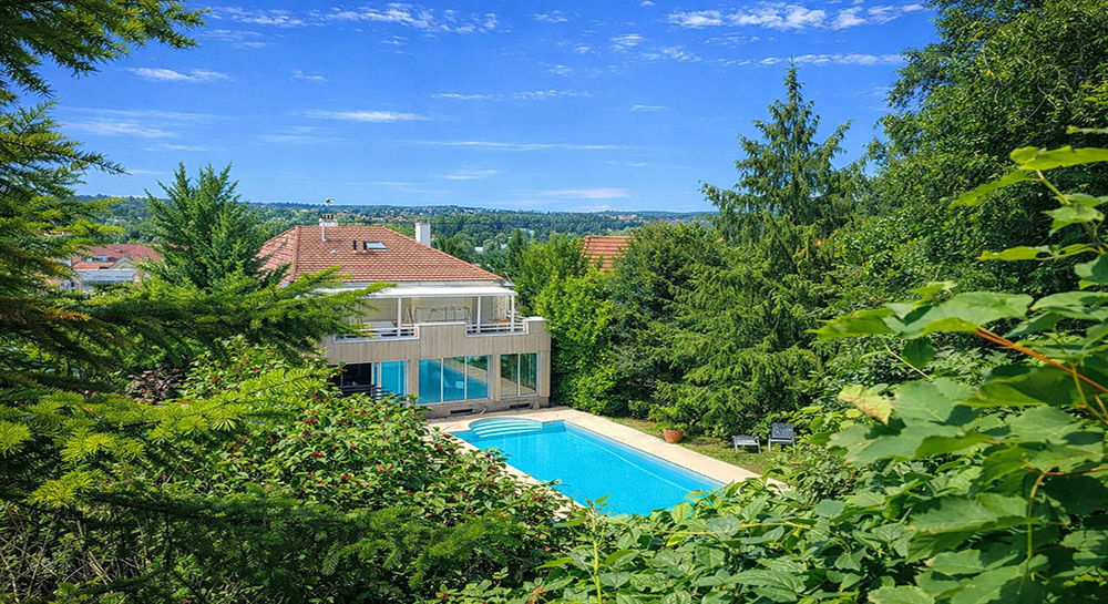Brunstatt-Didenheim (68) VILLA D'ARCHITECTE AVEC PISCINE
