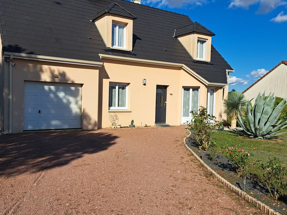 Maison de 125 m2 à FUSSY 18