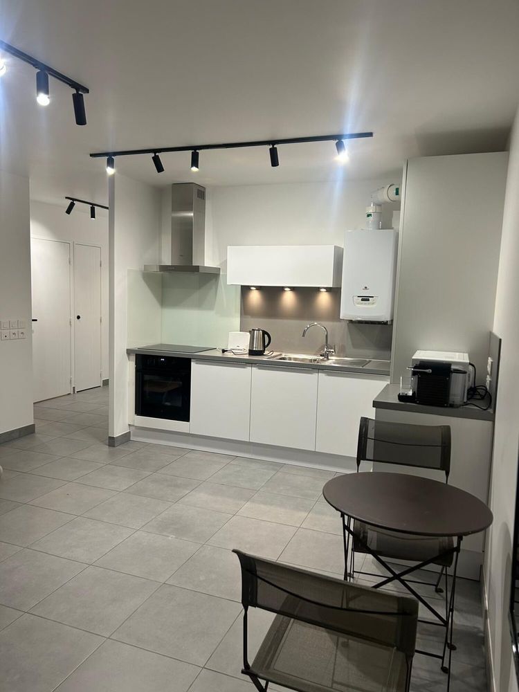 appartement meublé T2 Ecully