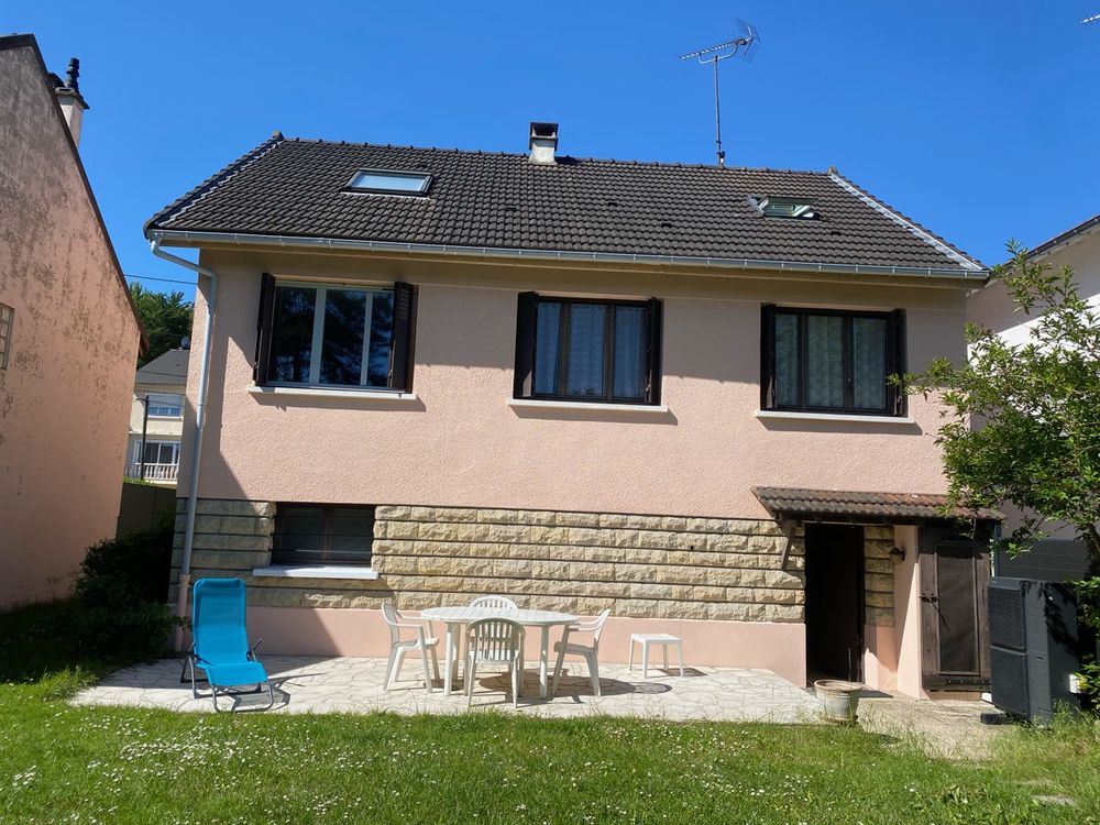 Maison individuelle rénovée- Limite immédiate CHELLES-