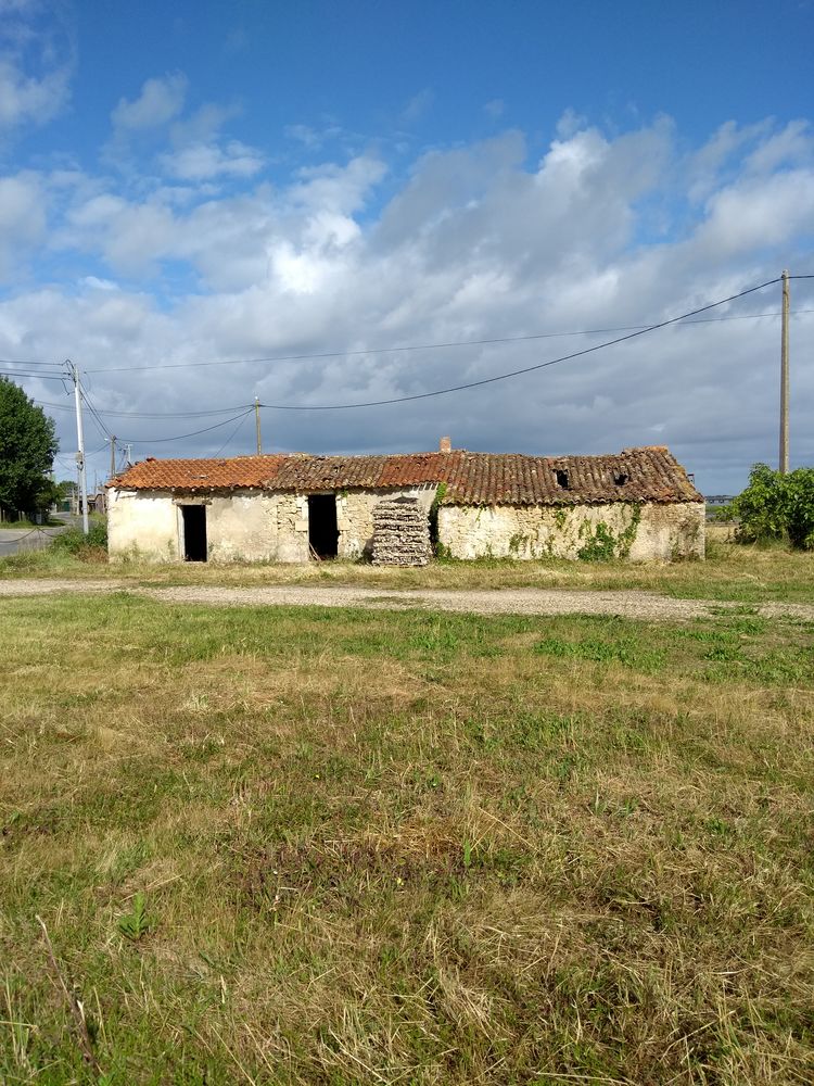 cabane ostréicole + ancienne bâtisse a rénover