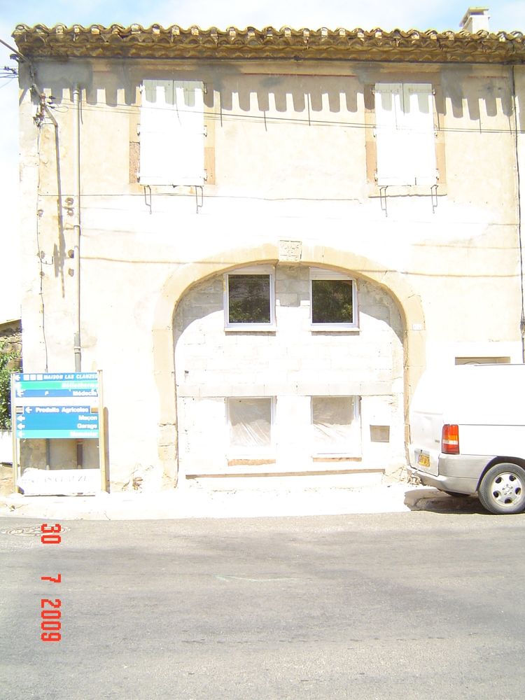 Maison de deux logements indépendants, pierres apparentes