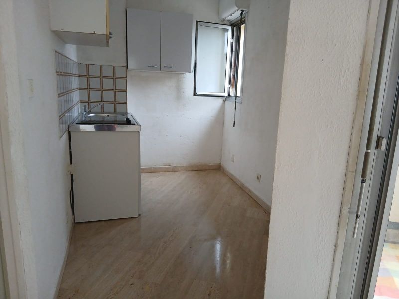 Appartement 1 Pièce 30 m² à Montpellier Hôpitaux Facultés