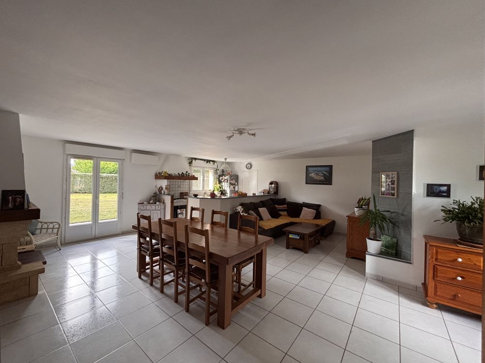 Charmante maison 33830 Joué