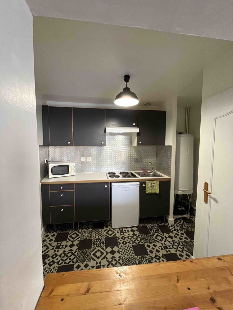 APPARTEMENT T2 MEUBLÉ ? BORDEAUX SAINT-MICHEL ? 50 m² ? 1er