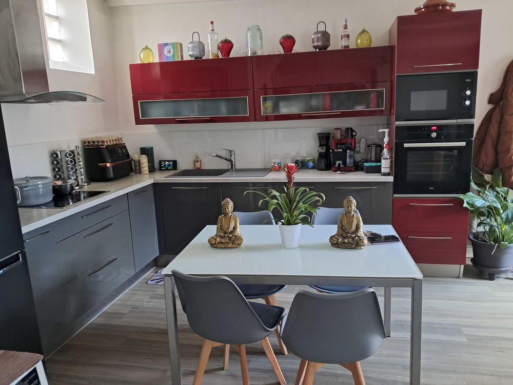 Appartement 3 piéces avec jardinet