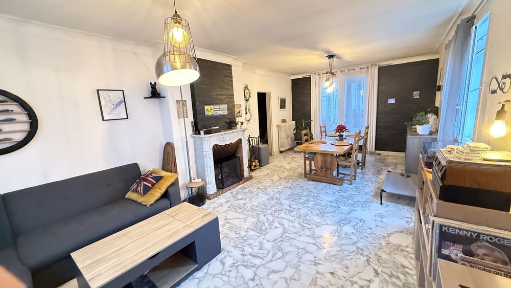 Maison familiale 5 chambres ? 152 m² - Champigny-en-Beauce