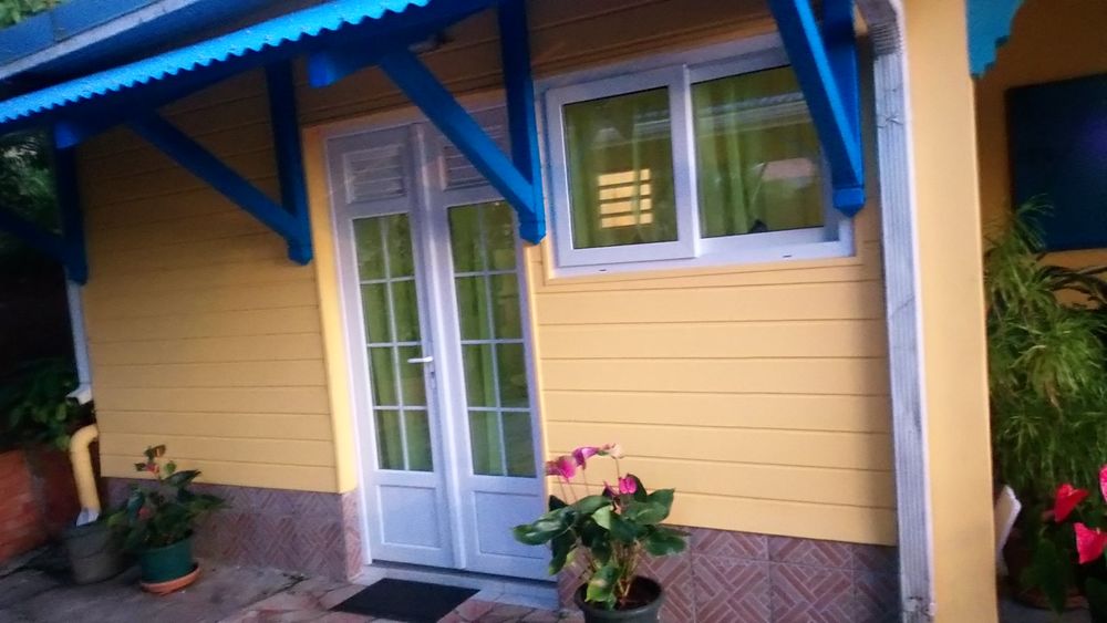 Locations appartement meublée tt confort lamentin