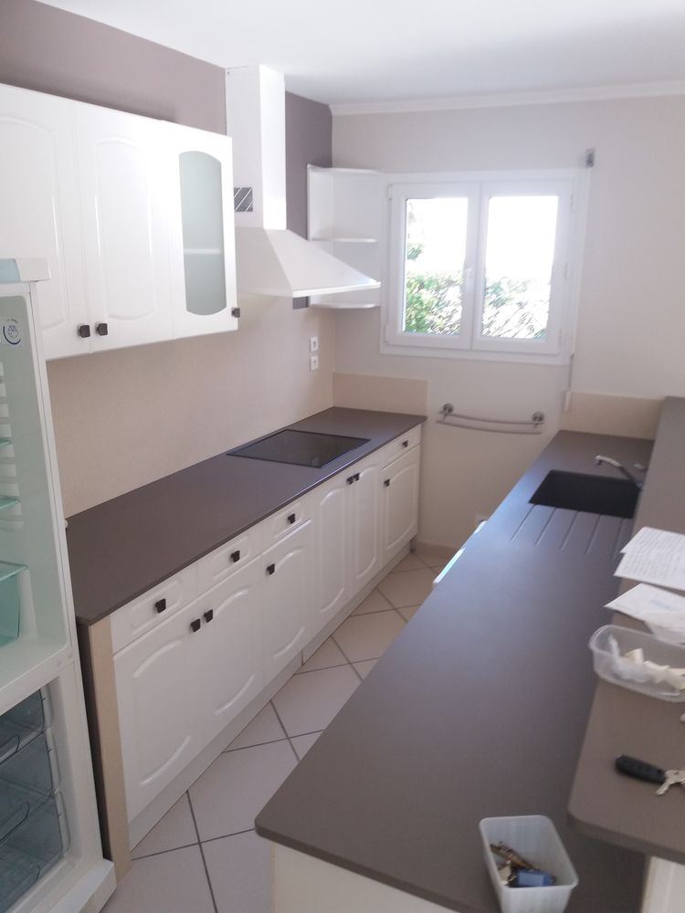 Maison de plain-pied 3 chambres, 25 m² dépendance