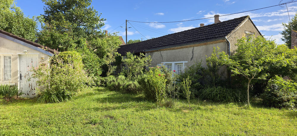 Maison de village 5 pièces à étage + dépendances