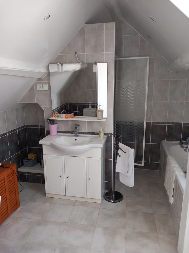 Maison familiale 152 m², 4 chambres, Garage, Cave.