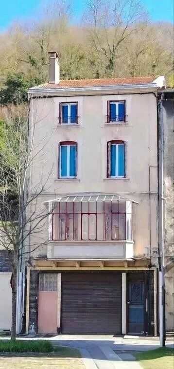 Maison de ville atypique 6 pieces