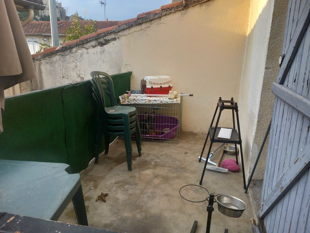 t2 auch basse ville 1er étage 50m2