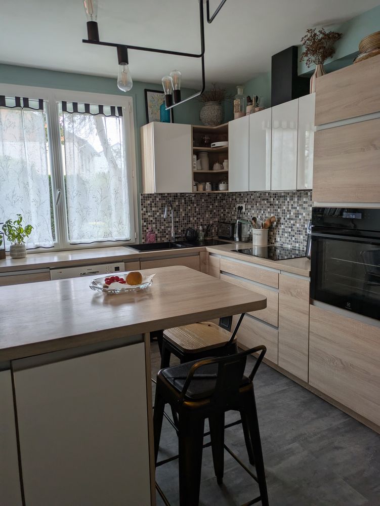 Maison - 5 pièces - 100 m² + combles aménagés