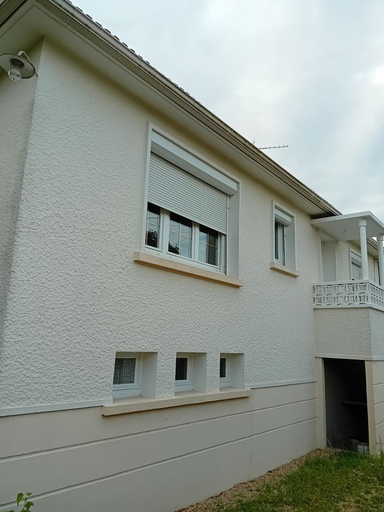 Particulier maison individuelle refaite à neuf.