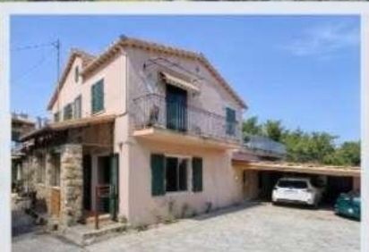 Villa sur les collines niçoises meublé 6 mois