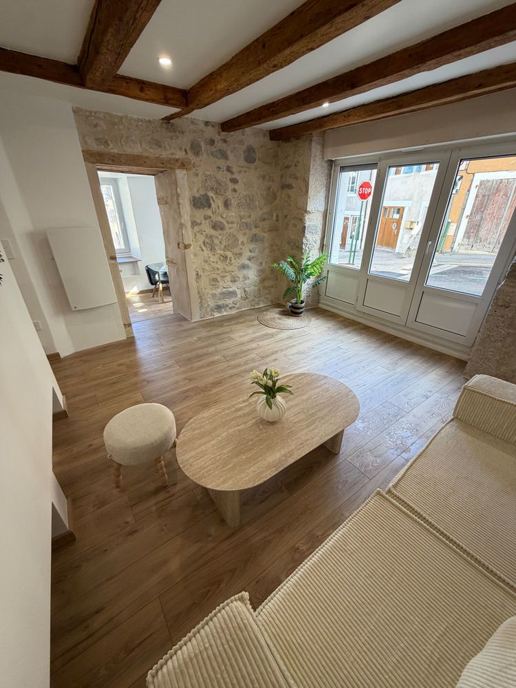Appartement Centre historique Gex T3 atypique / T2 bis 58 m²