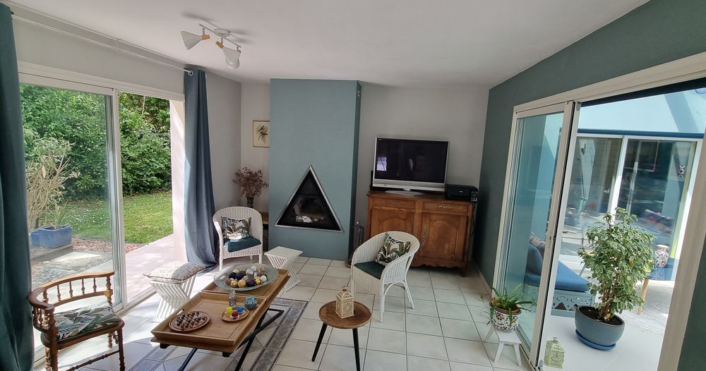 Maison 183m², piscine, proche Royan